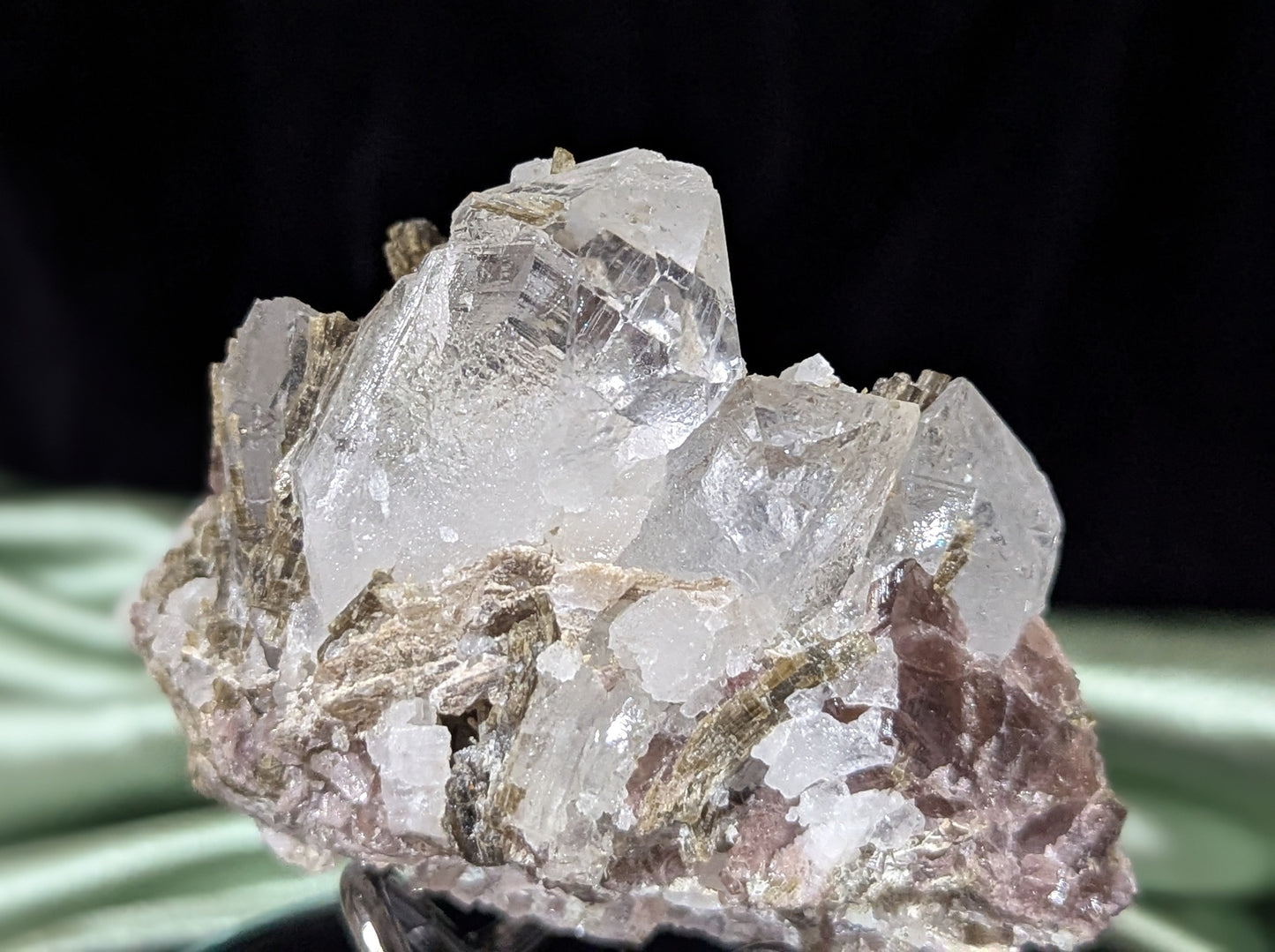 Axinite on Epidote Specimen