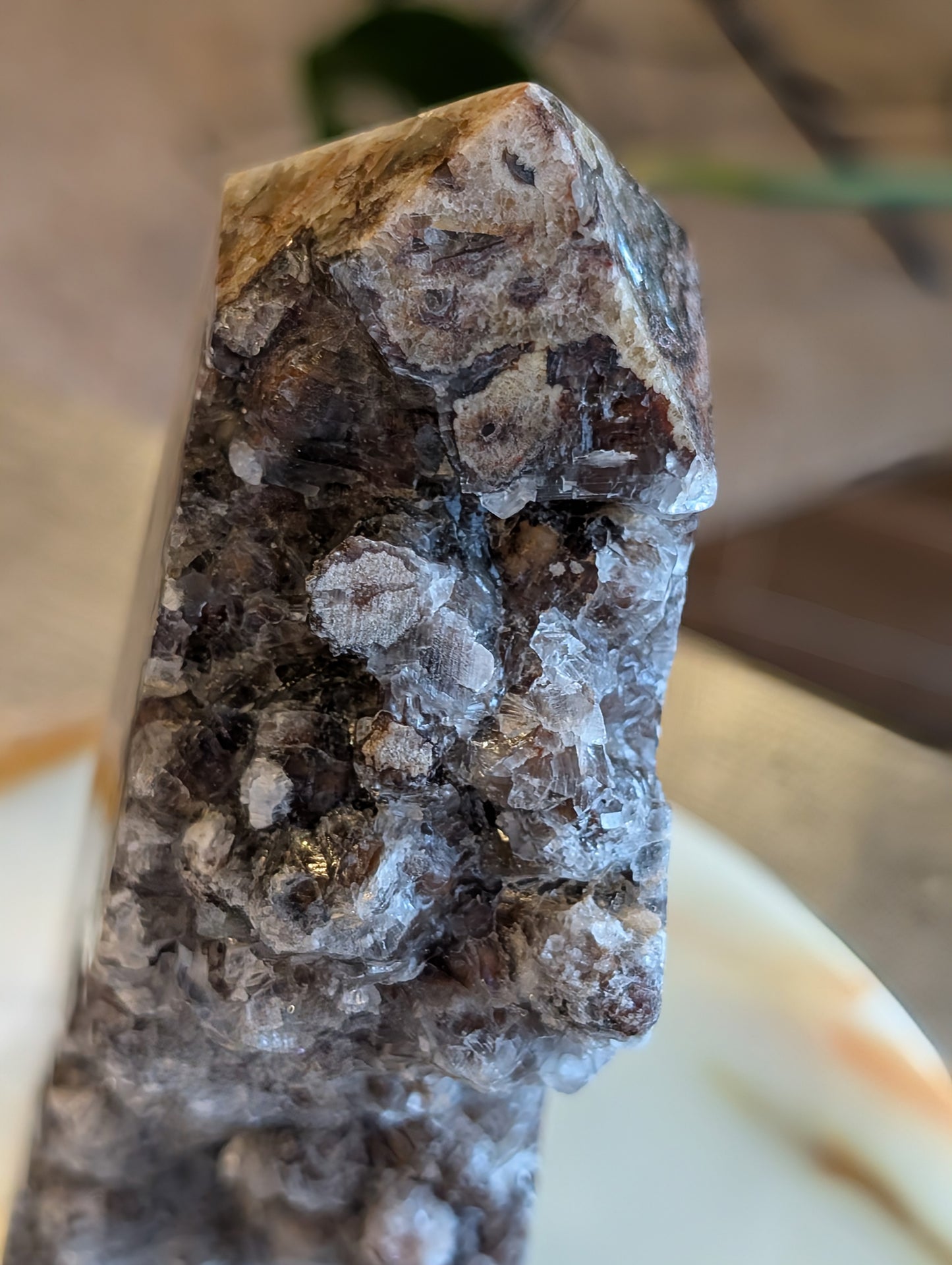 Banded Brown Aragonite Raw Edge Tower 1K