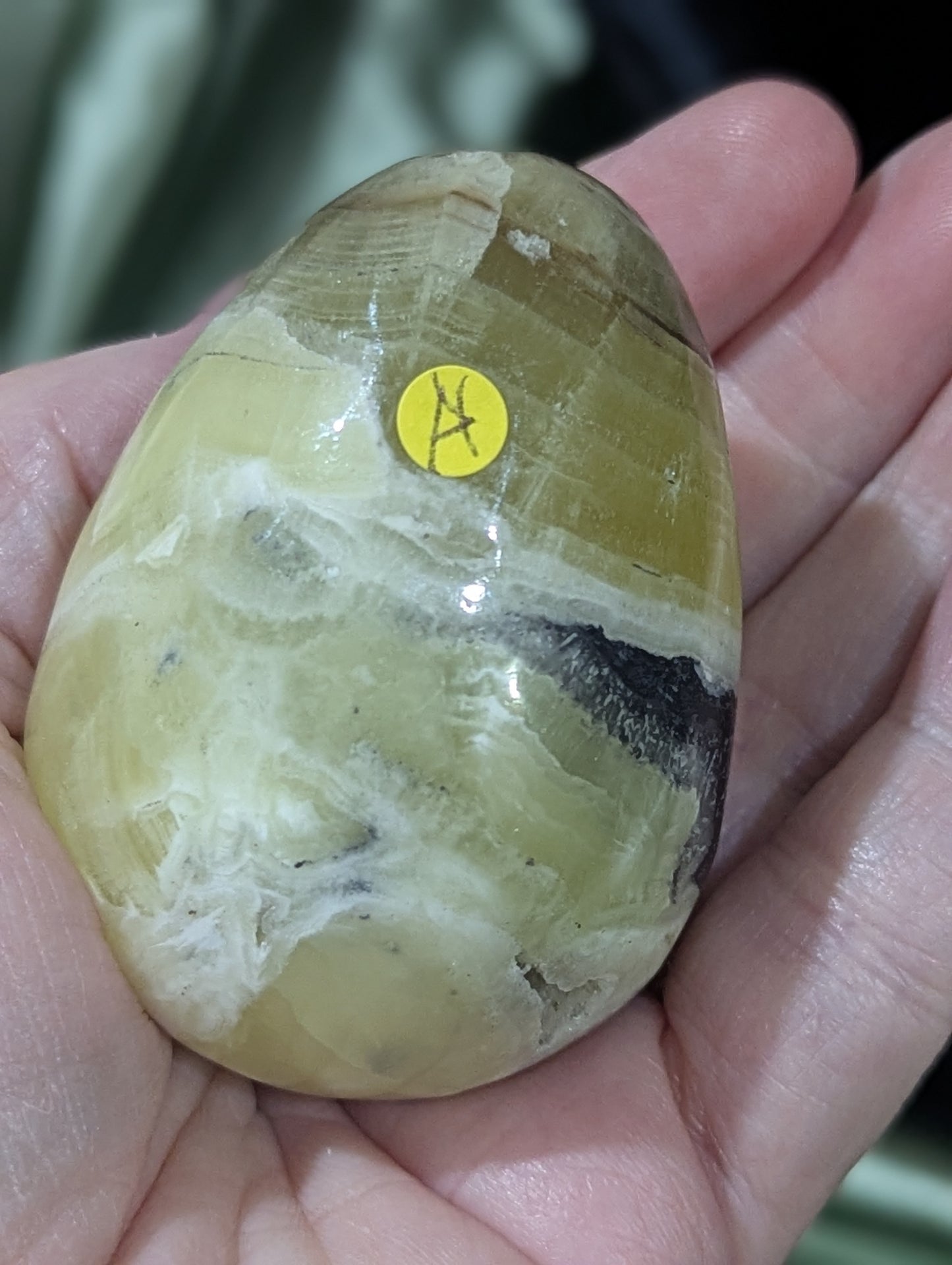 Brucite Egg