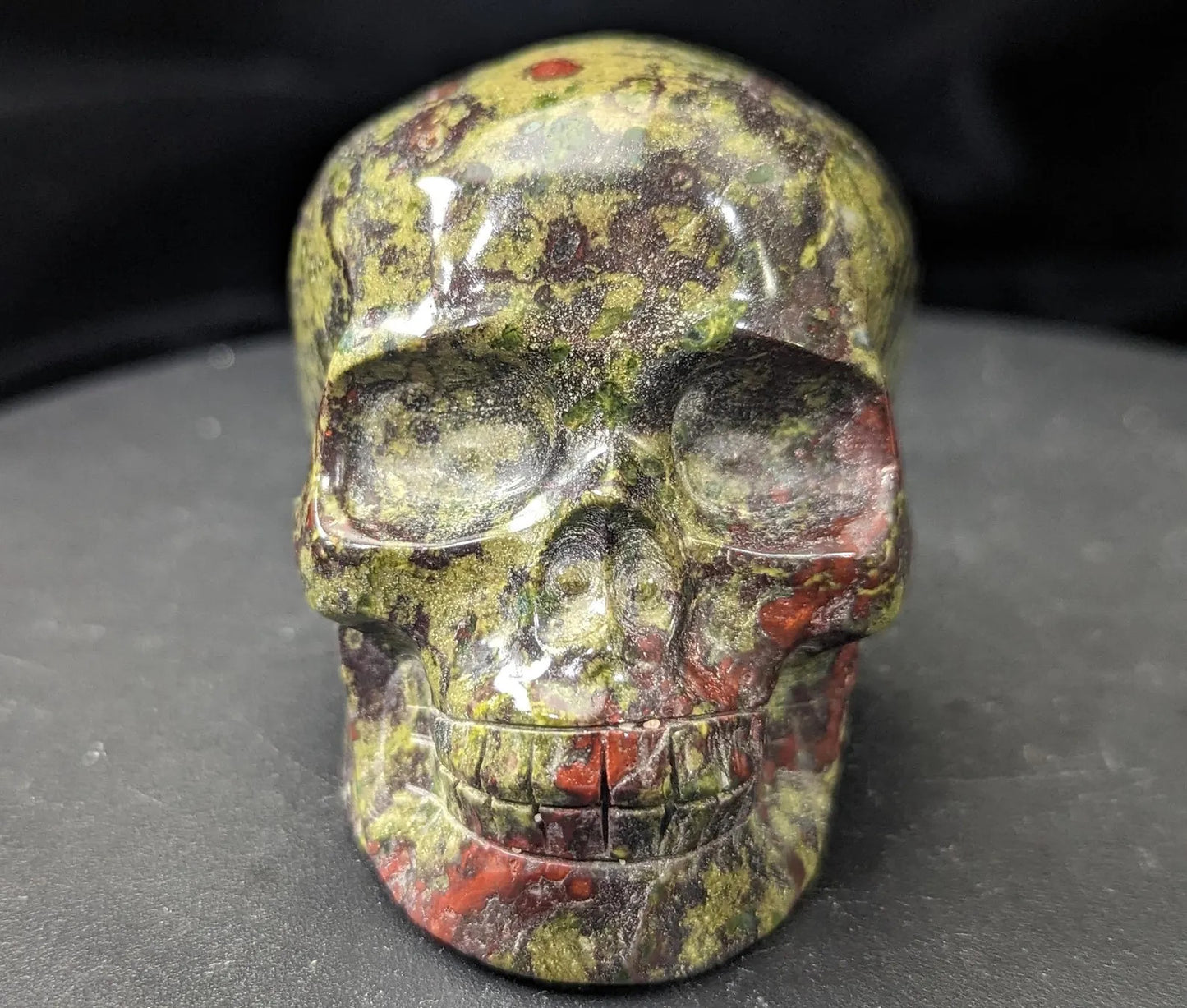 Dragon Bloodstone Skull