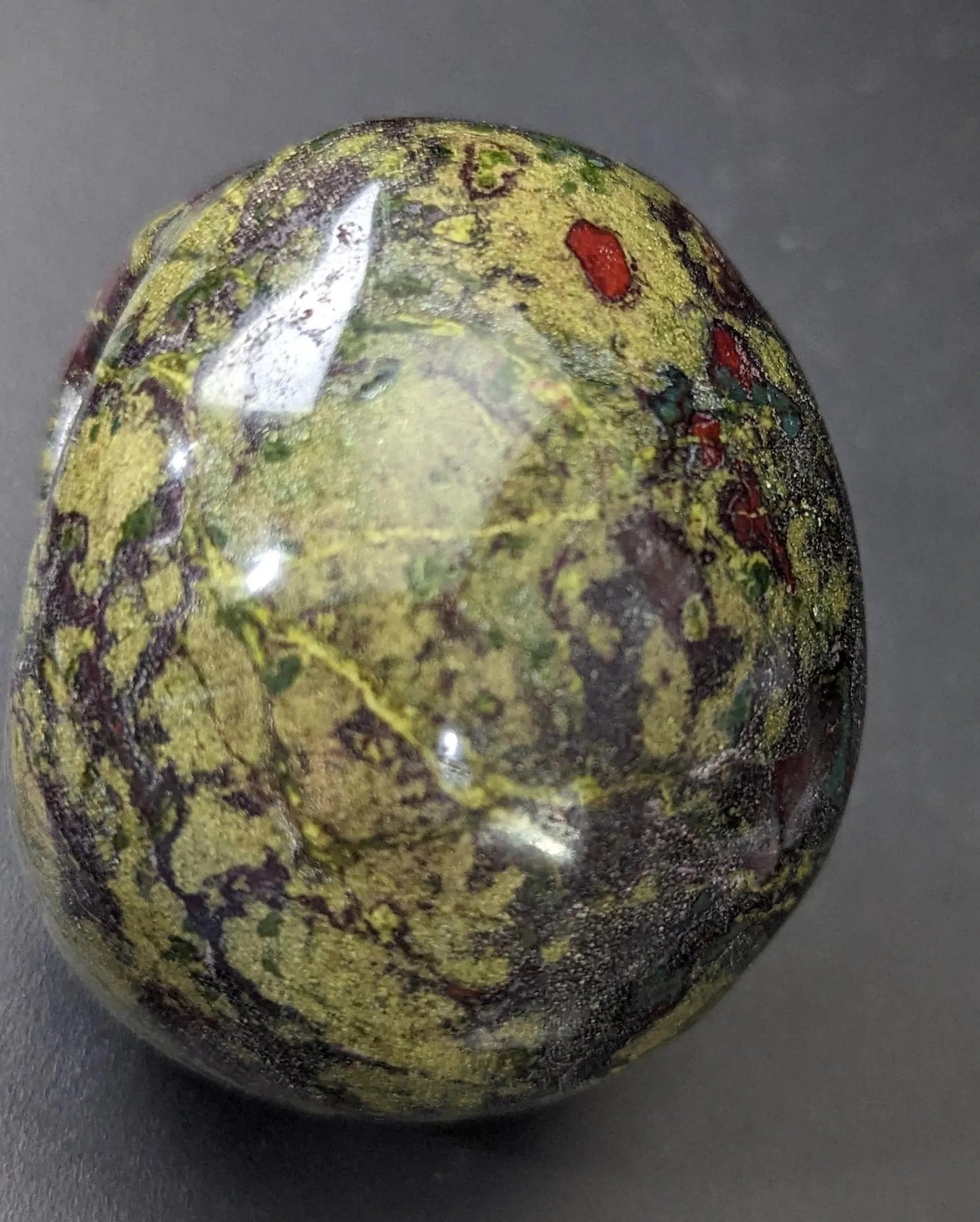 Dragon Bloodstone Skull