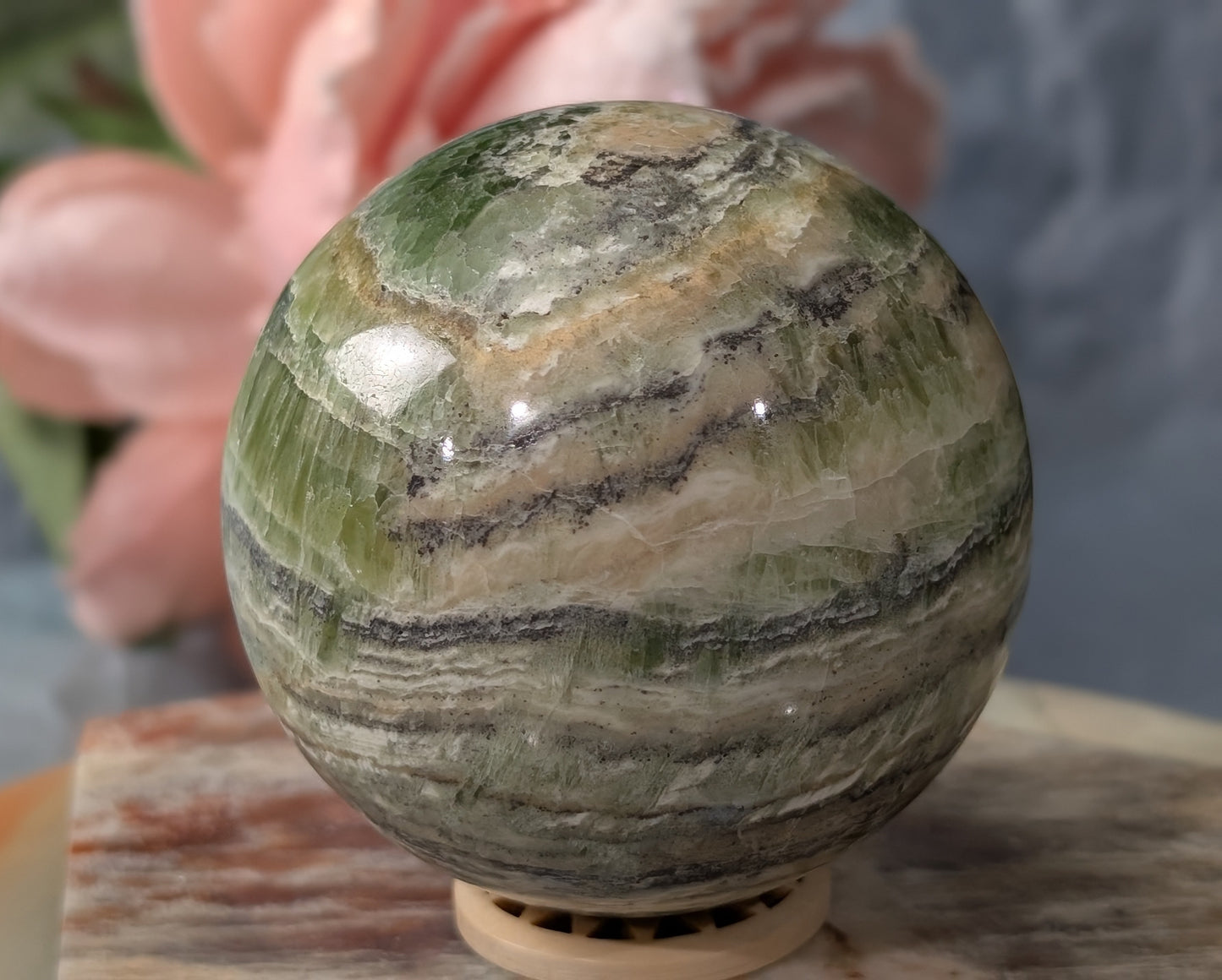High Quality Kiwi Calcite Sphere