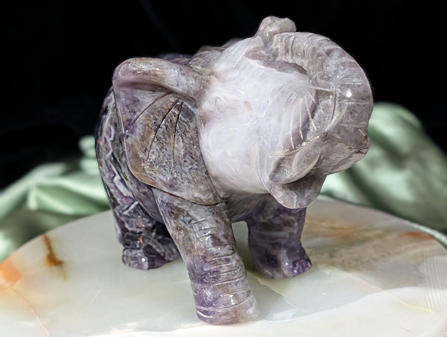 Large Dream Amethyst Elephant Figurine