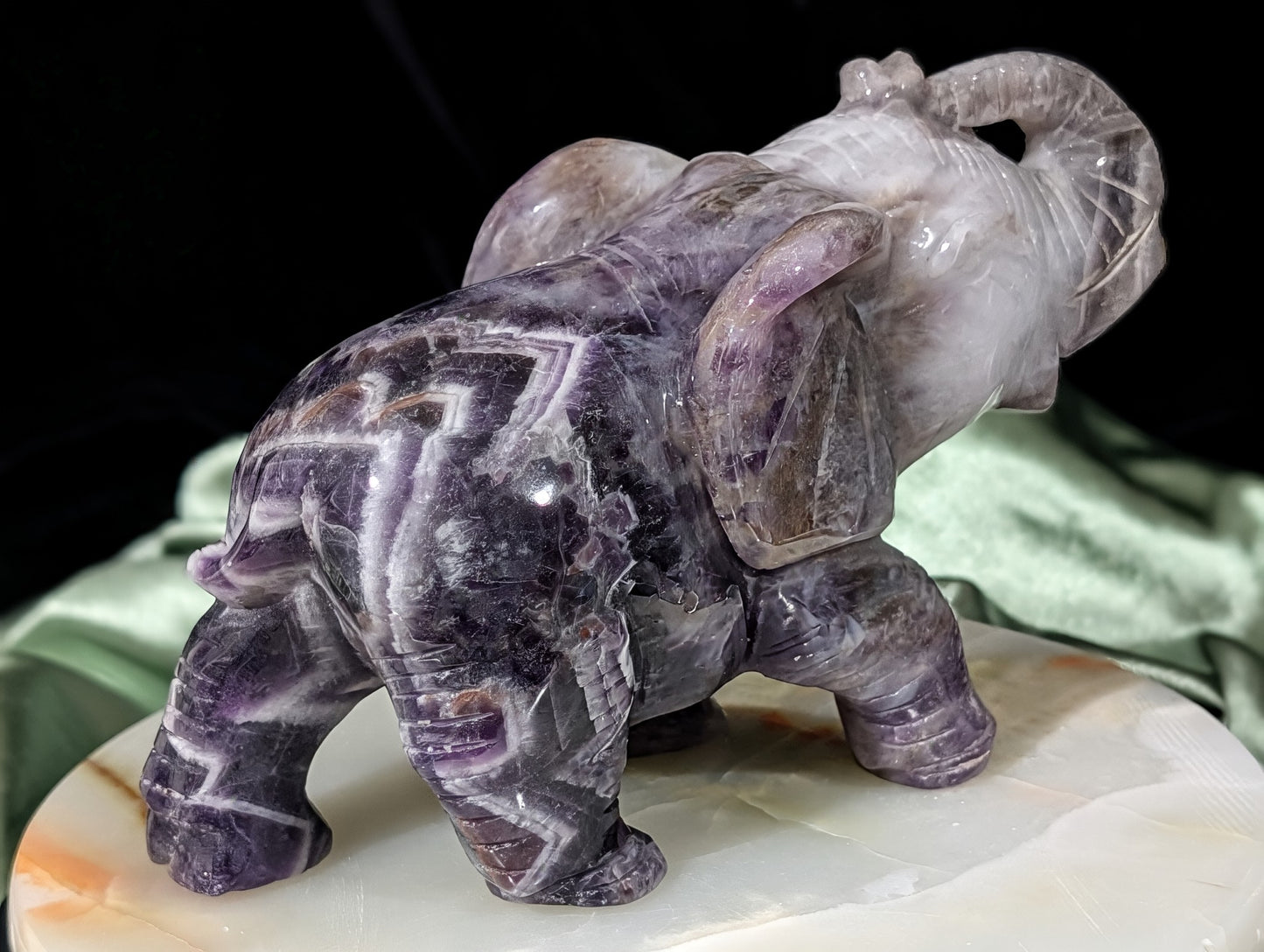 Large Dream Amethyst Elephant Figurine
