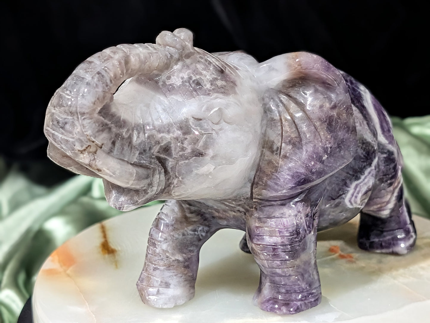 Large Dream Amethyst Elephant Figurine