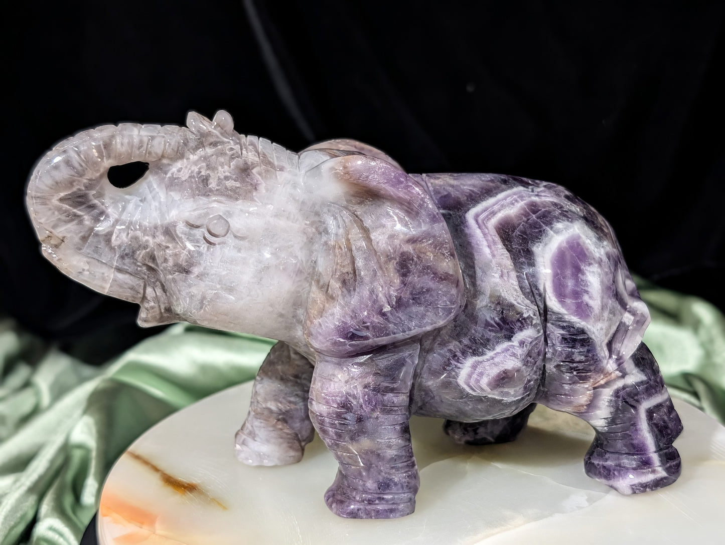 Large Dream Amethyst Elephant Figurine
