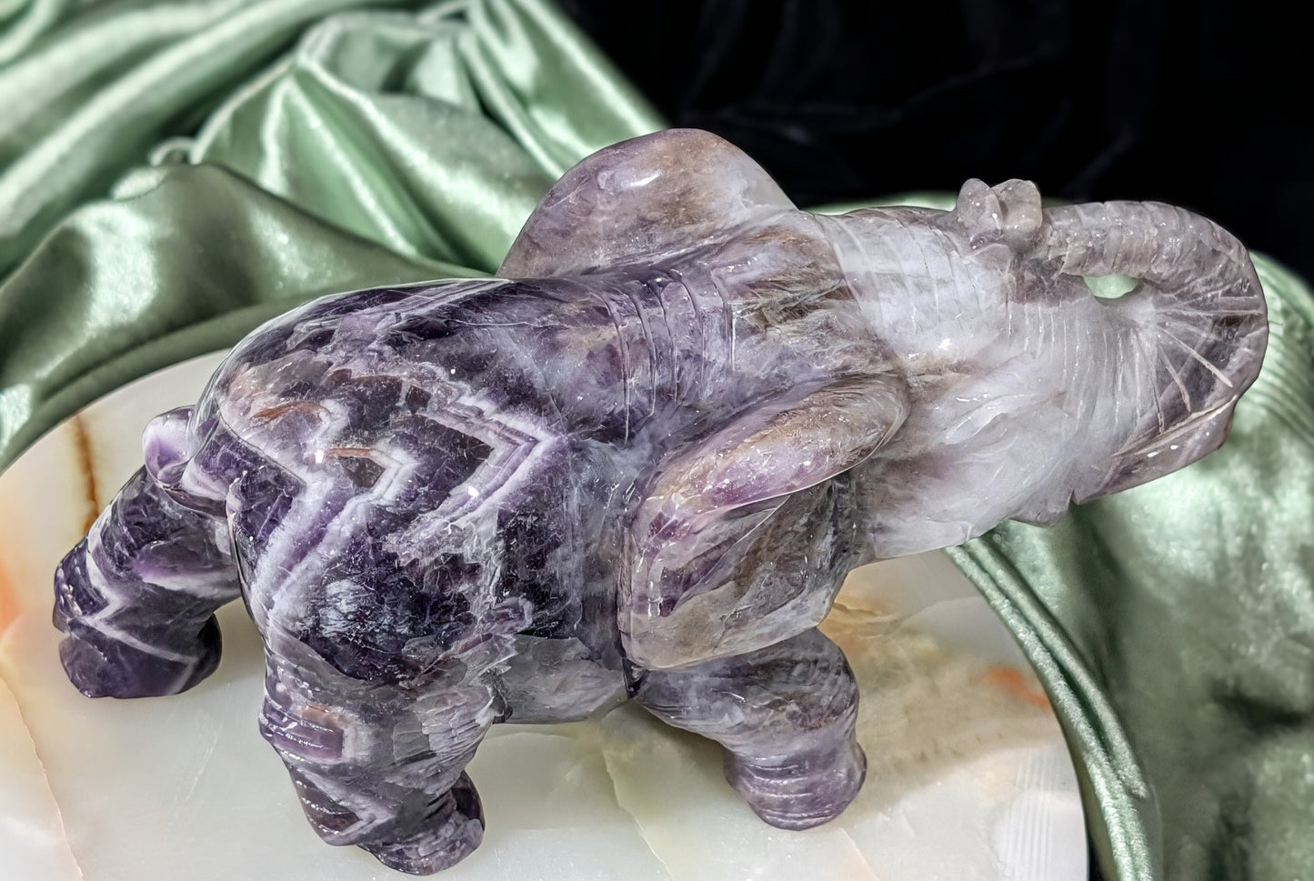 Large Dream Amethyst Elephant Figurine
