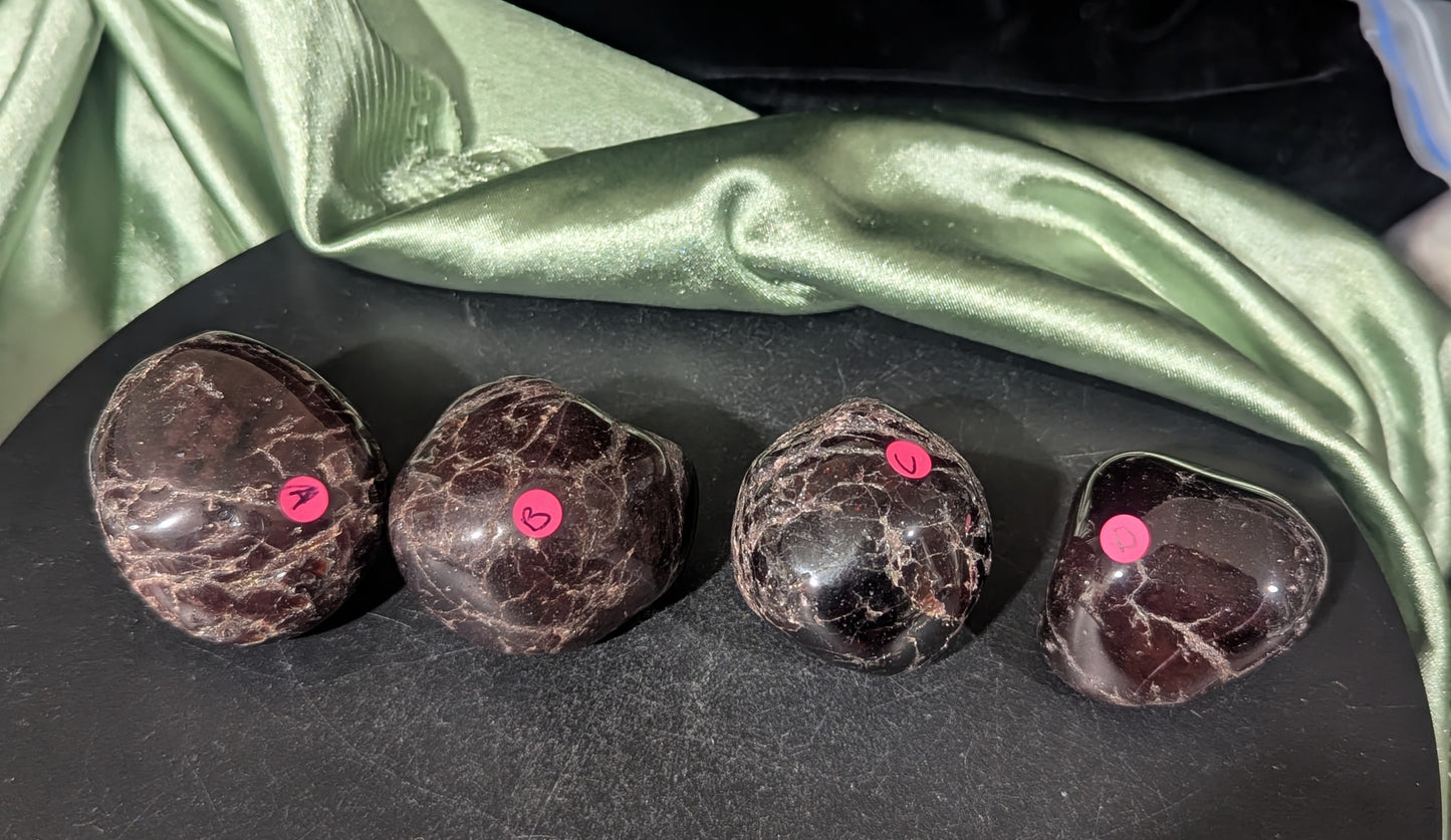 Large Garnet Palm Stones