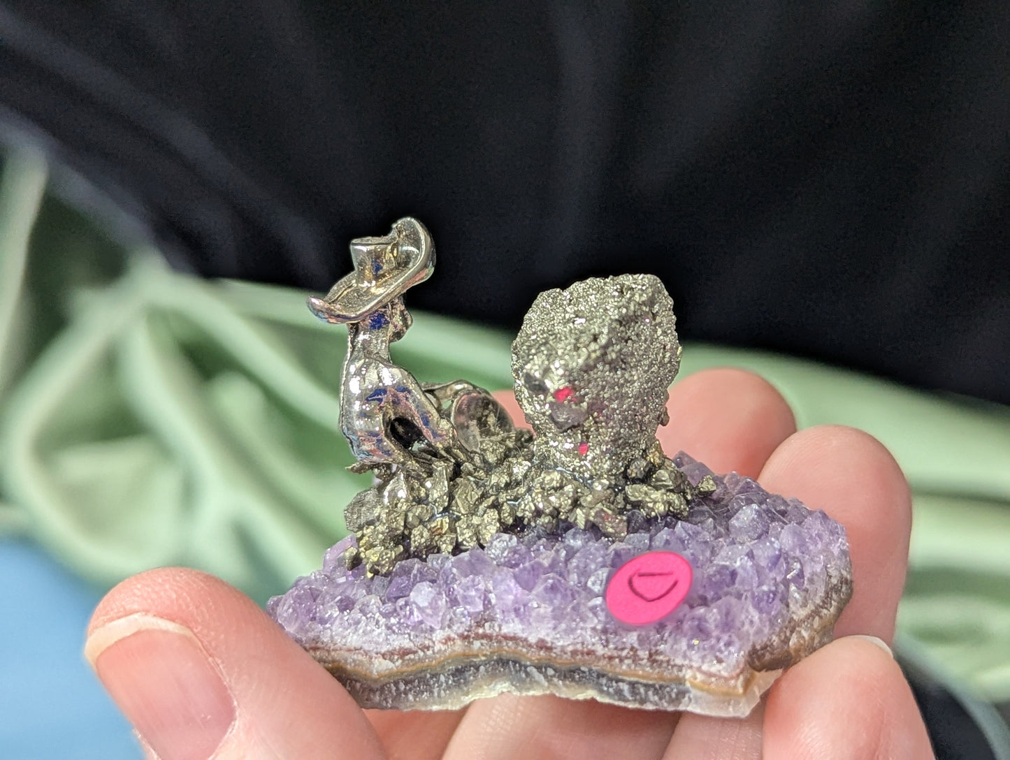 Pyrite Miner on Amethyst Geode