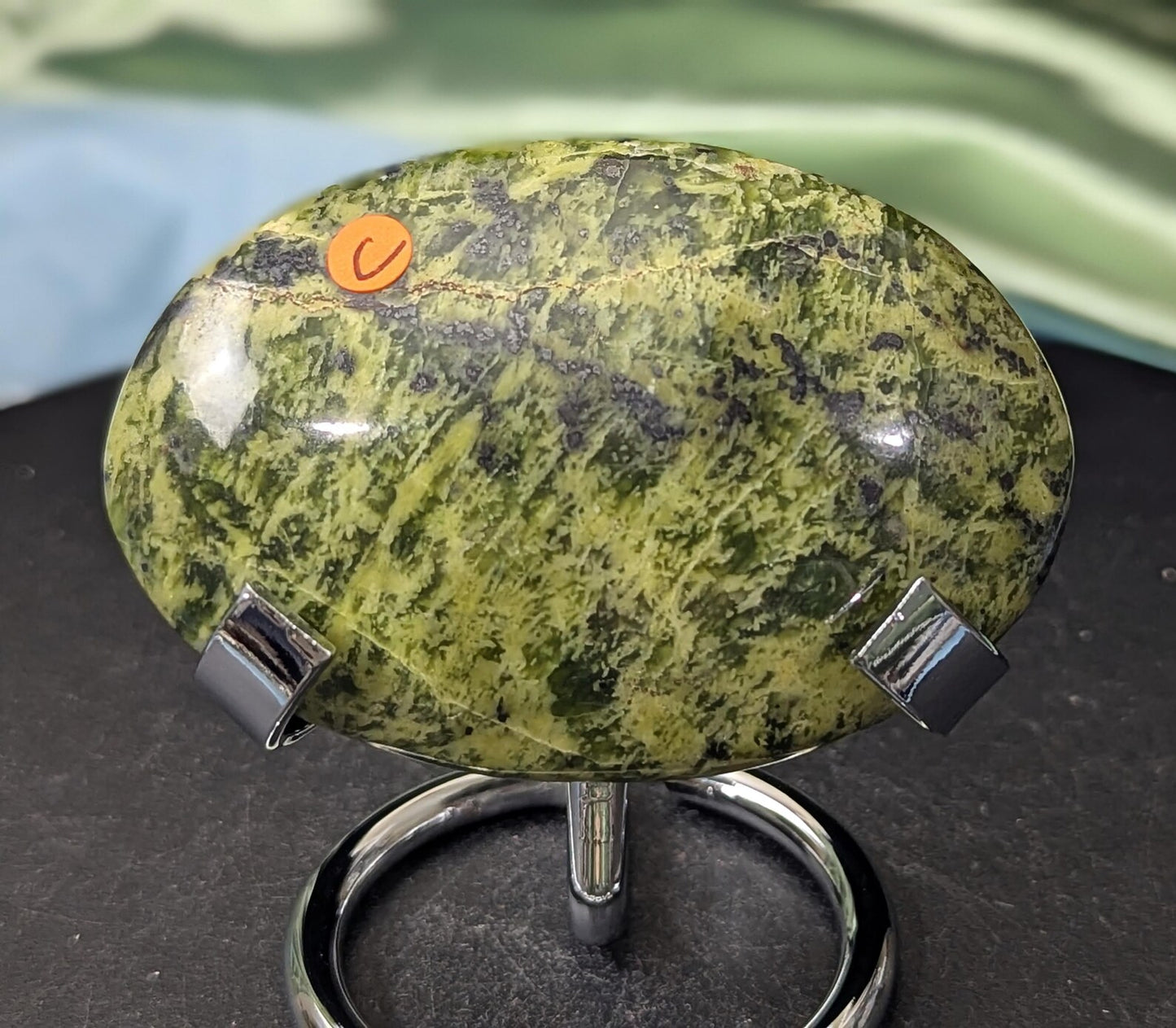 Spotted Serpentine Palm Stone