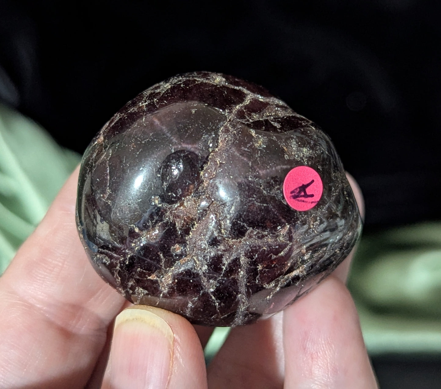 Tumbled Garnet Palm Stone