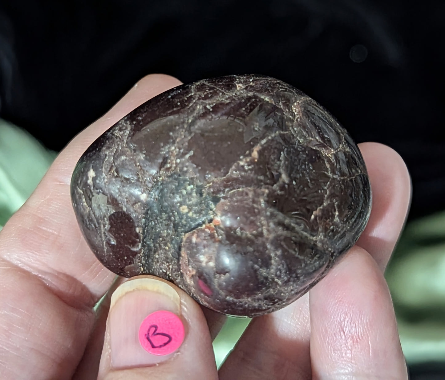Tumbled Garnet Palm Stone