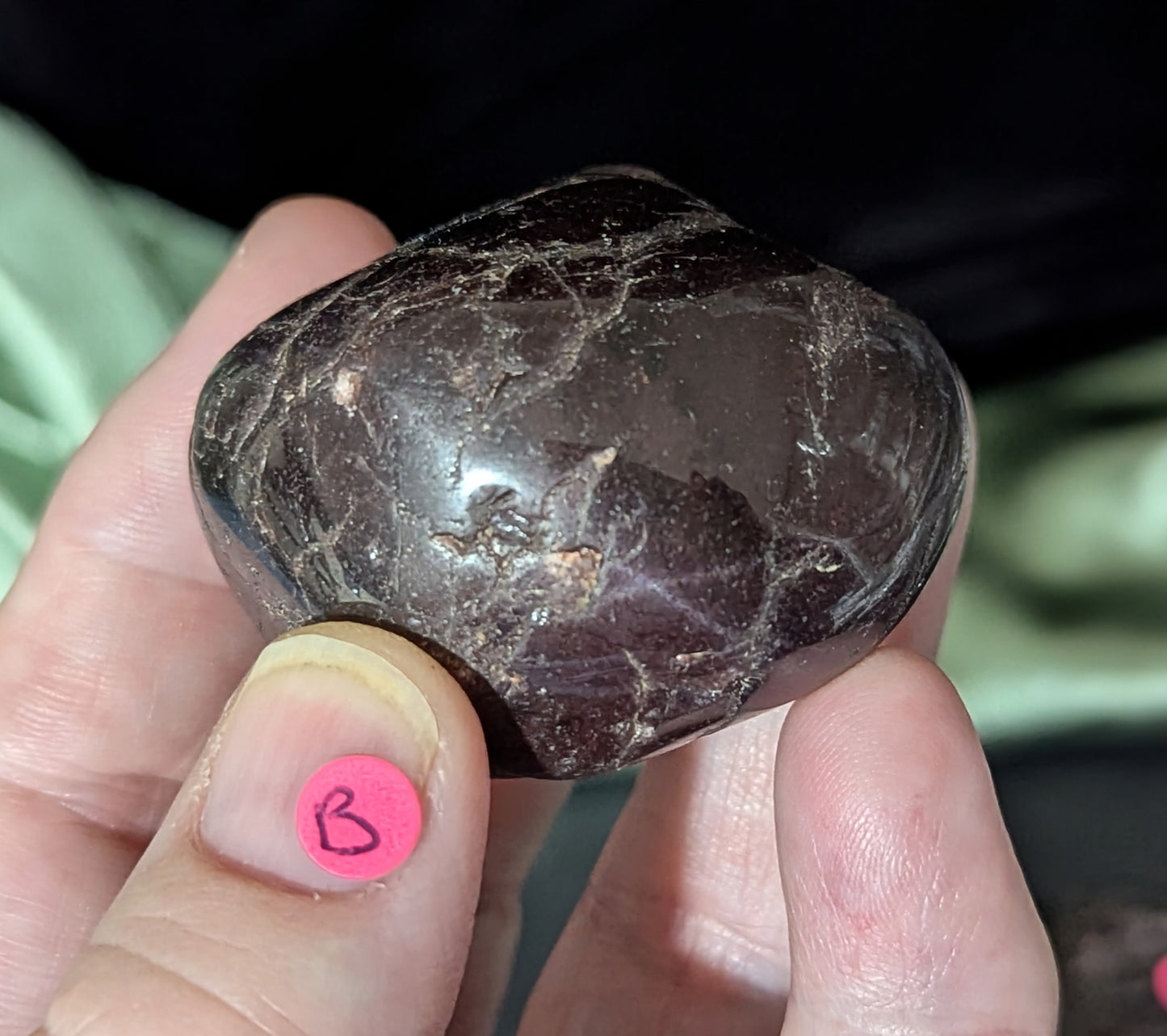 Tumbled Garnet Palm Stone