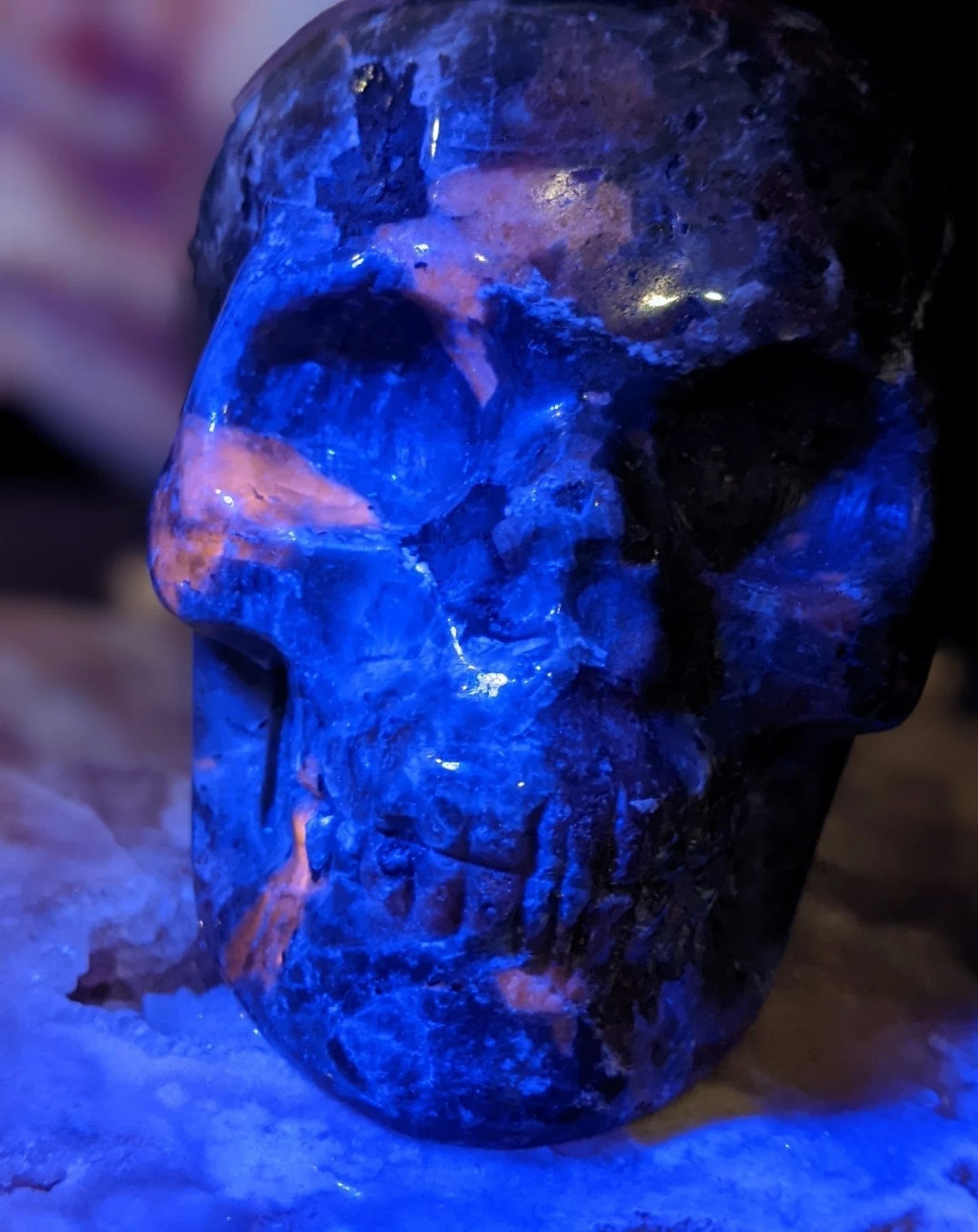 Hand Carved Yooperlite Skull ~ Glowing Crystal Skull