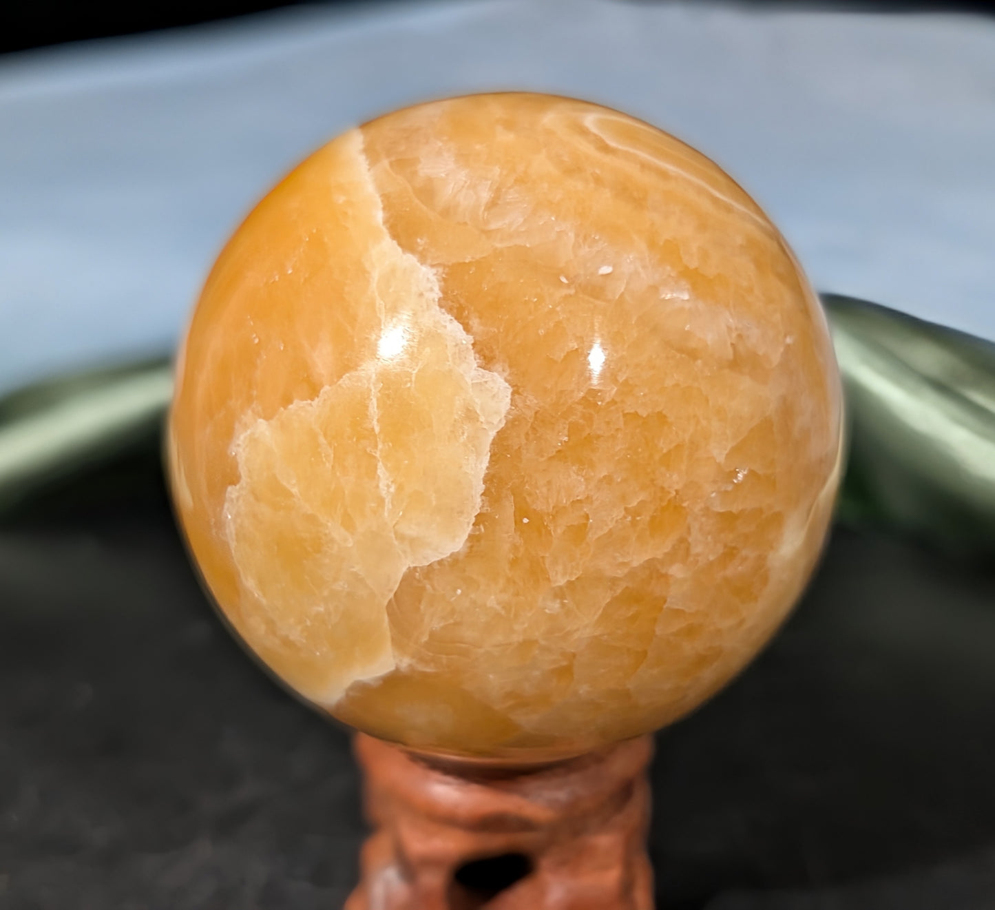 Banded Orange Calcite Sphere 2D