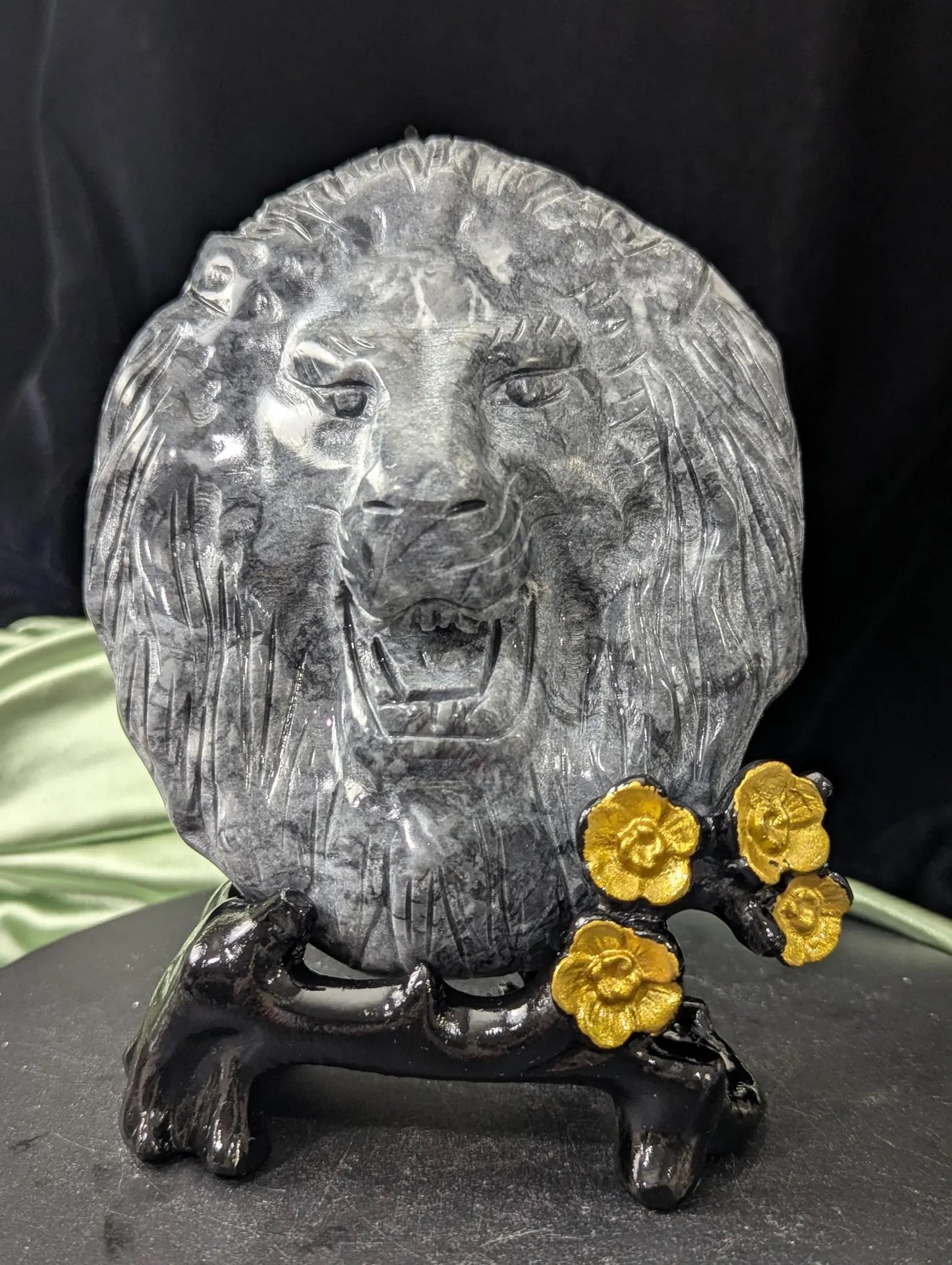 Black Jade Lion Head Carving 2A