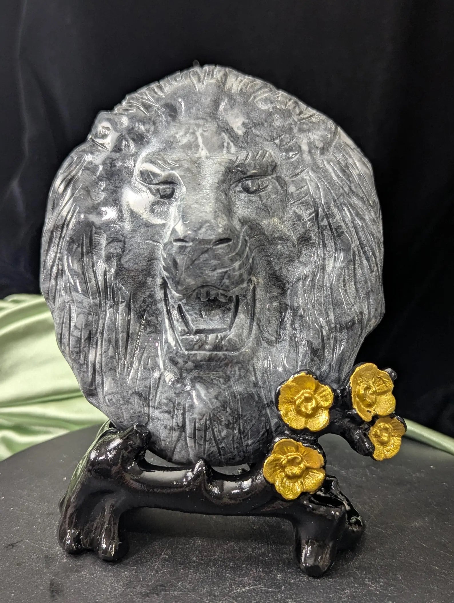 Black Jade Lion Head Carving 2A