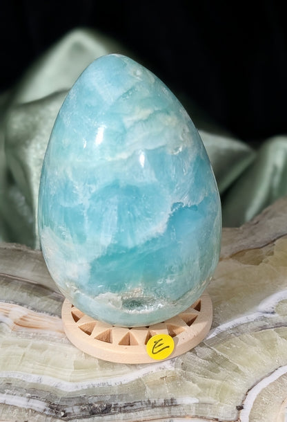 Blue Aragonite and Smithsonite Egg