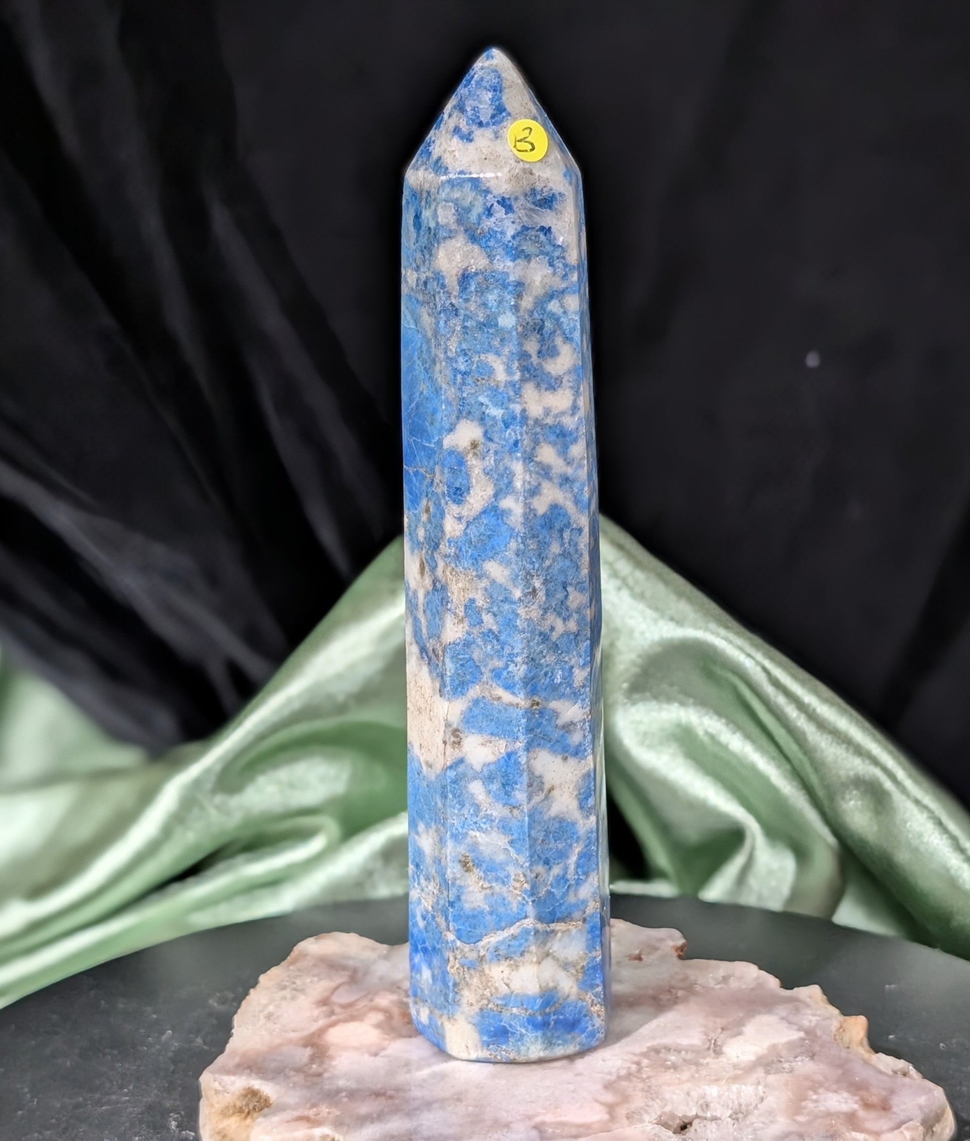 Blue Hackmanite Tower