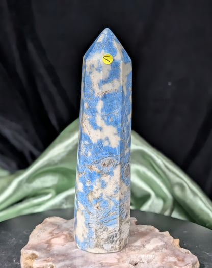 Blue Hackmanite Tower