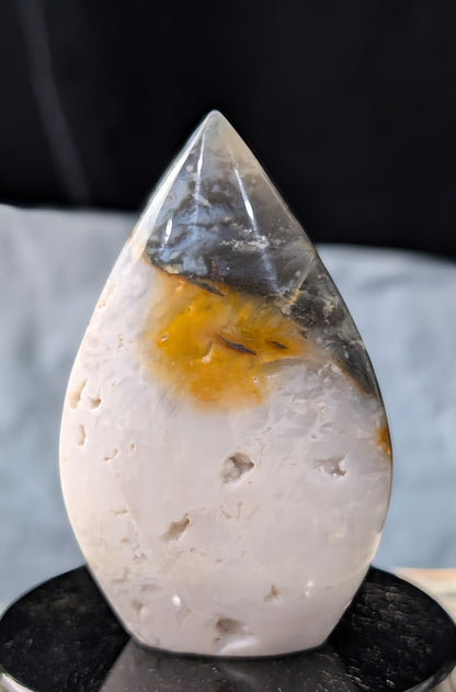Blue and Peach Plume Agate Flame