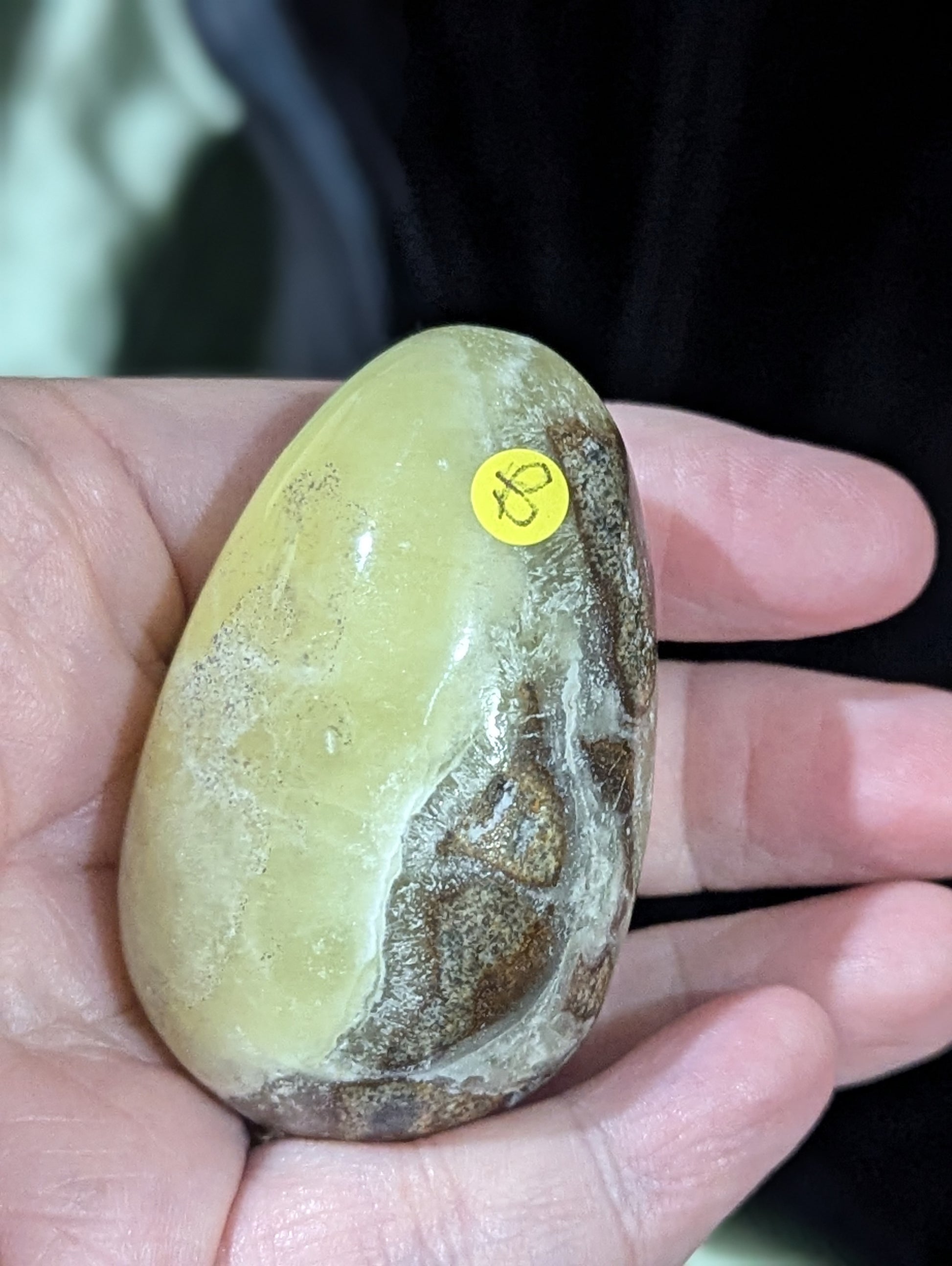Brucite Crystal Egg