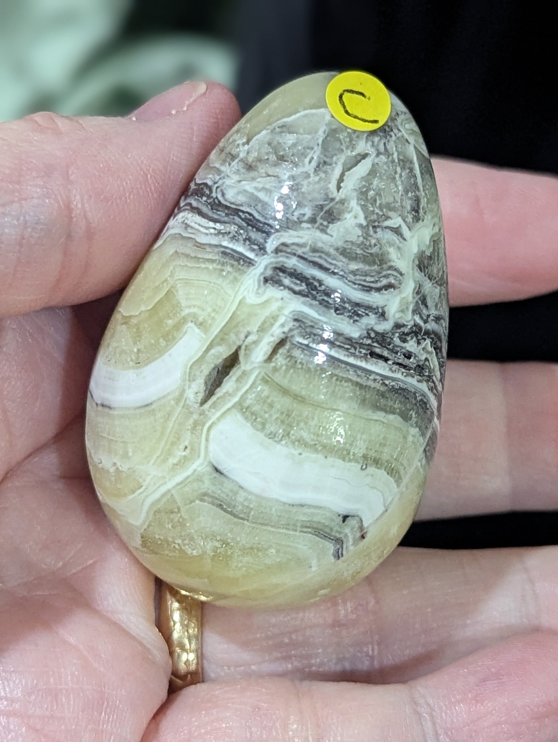 Brucite Egg