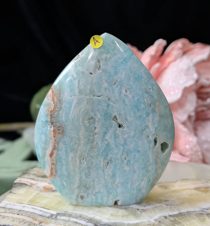 Caribbean Calcite Flame