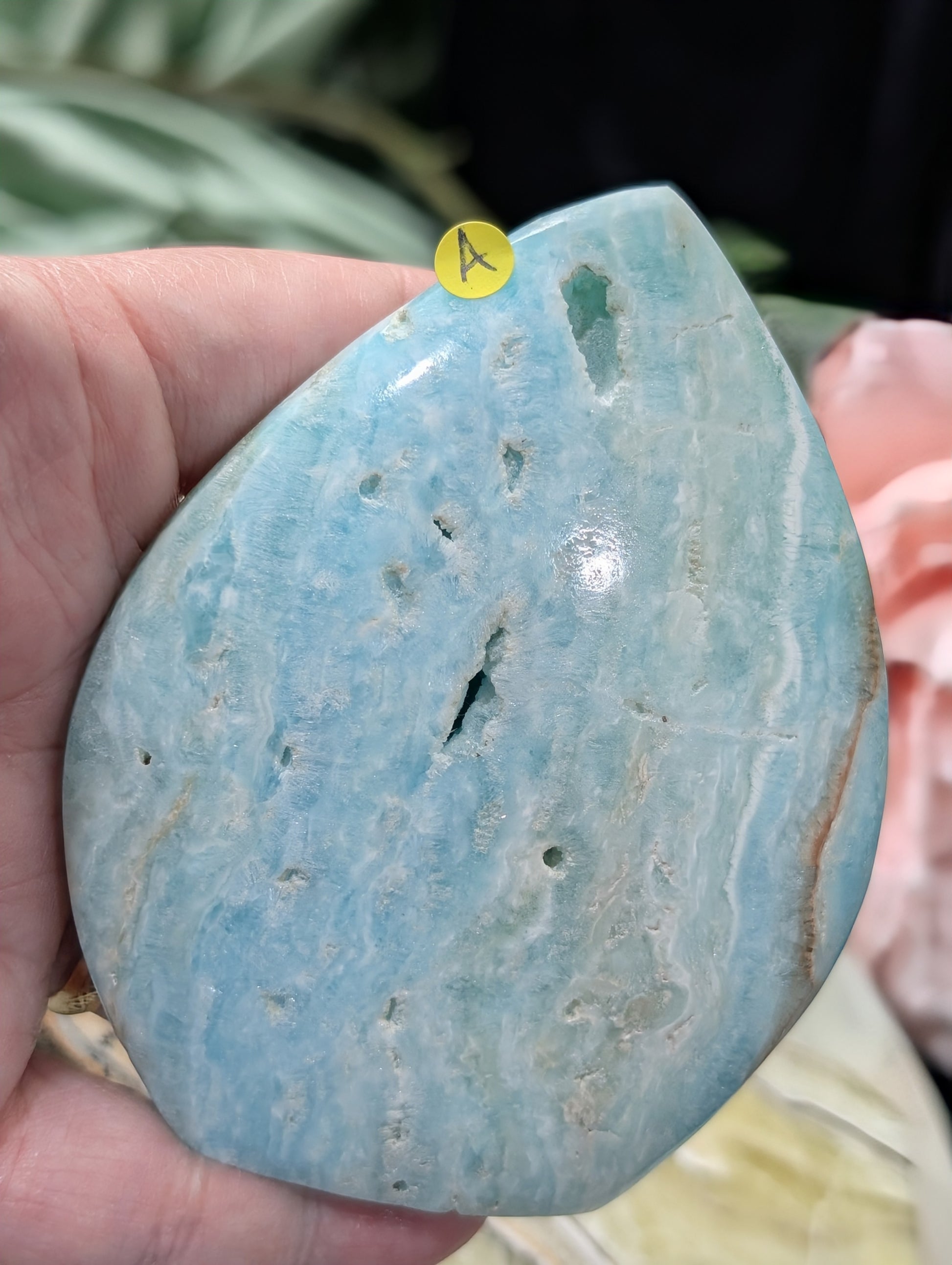 Caribbean Calcite Flame
