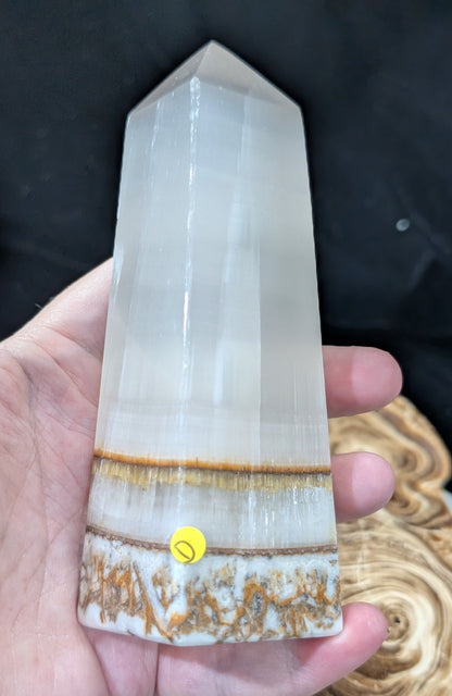 Clear Silky White Banded Calcite Tower