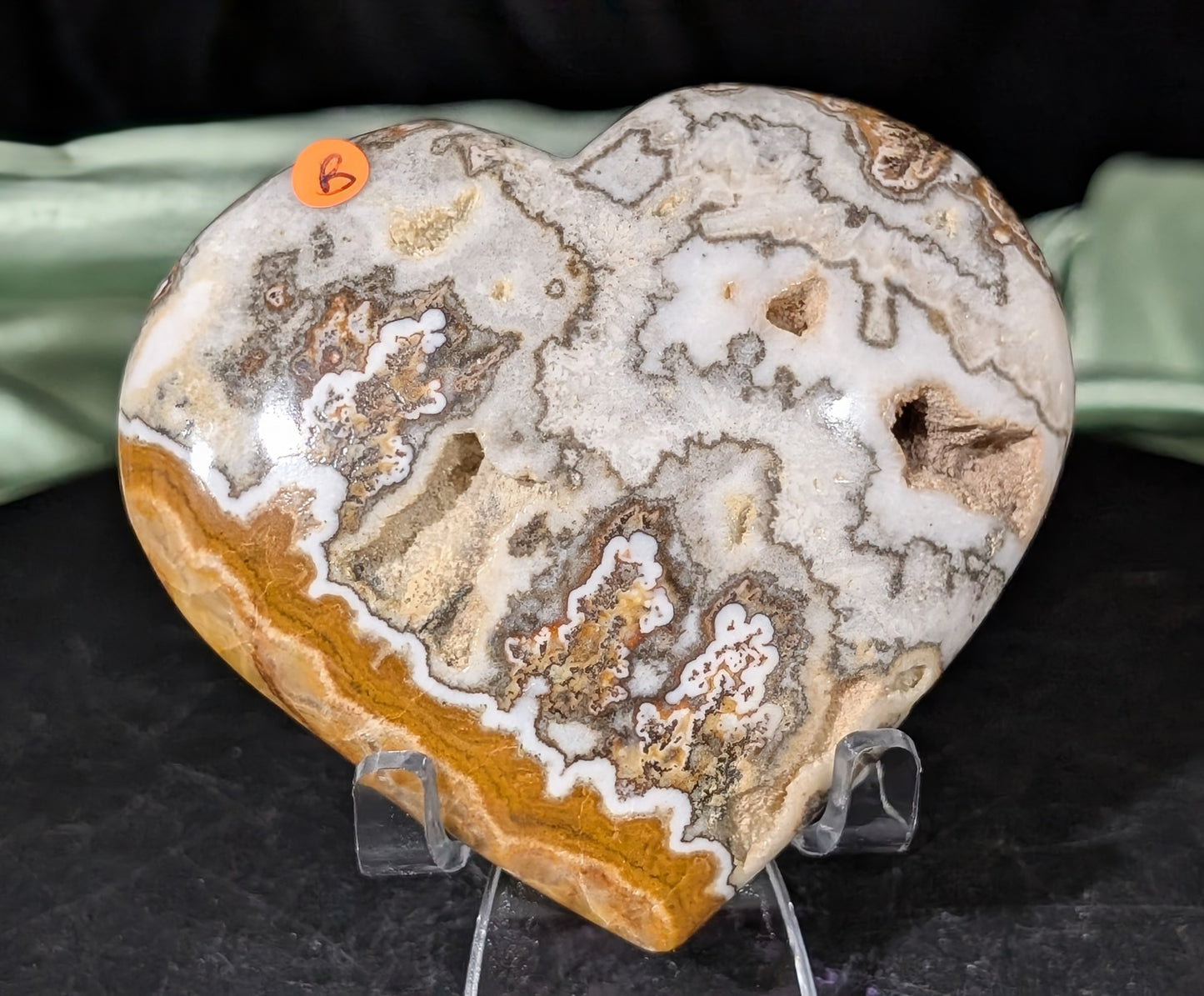 Dendritic Calcite Heart 1B3
