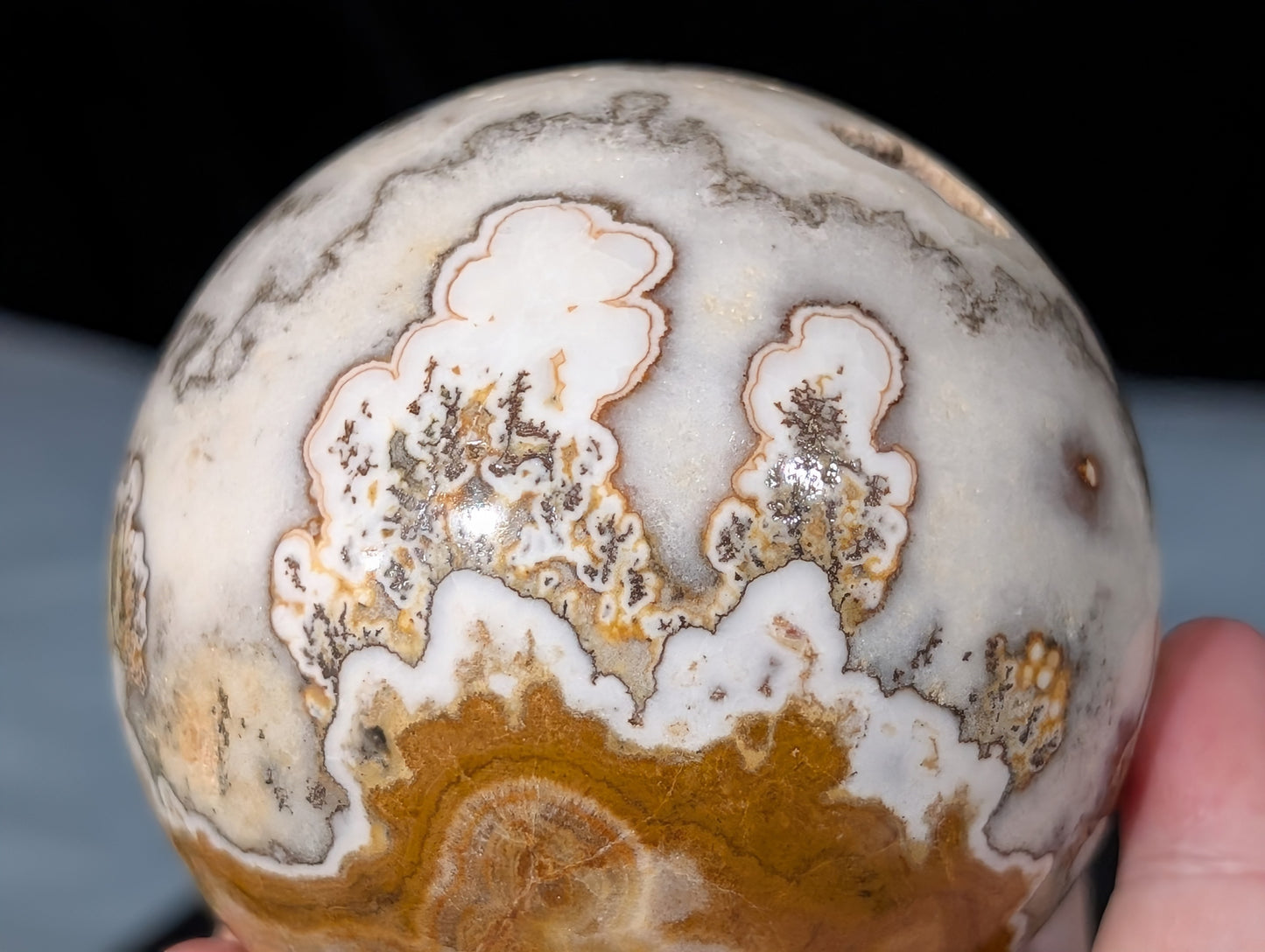 Dendritic Calcite Sphere