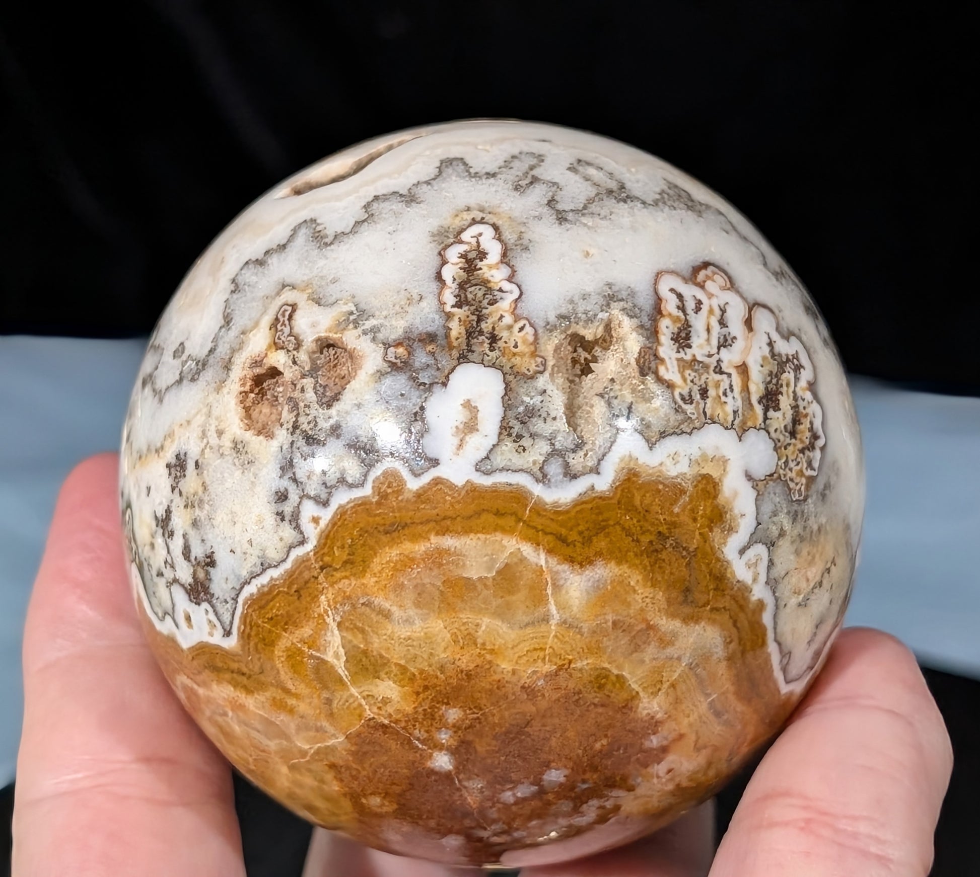 Dendritic Calcite Sphere