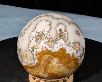 Dendritic Calcite Sphere