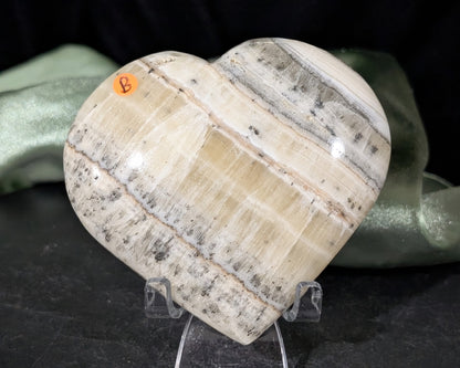 Dendritic Honey Calcite Heart