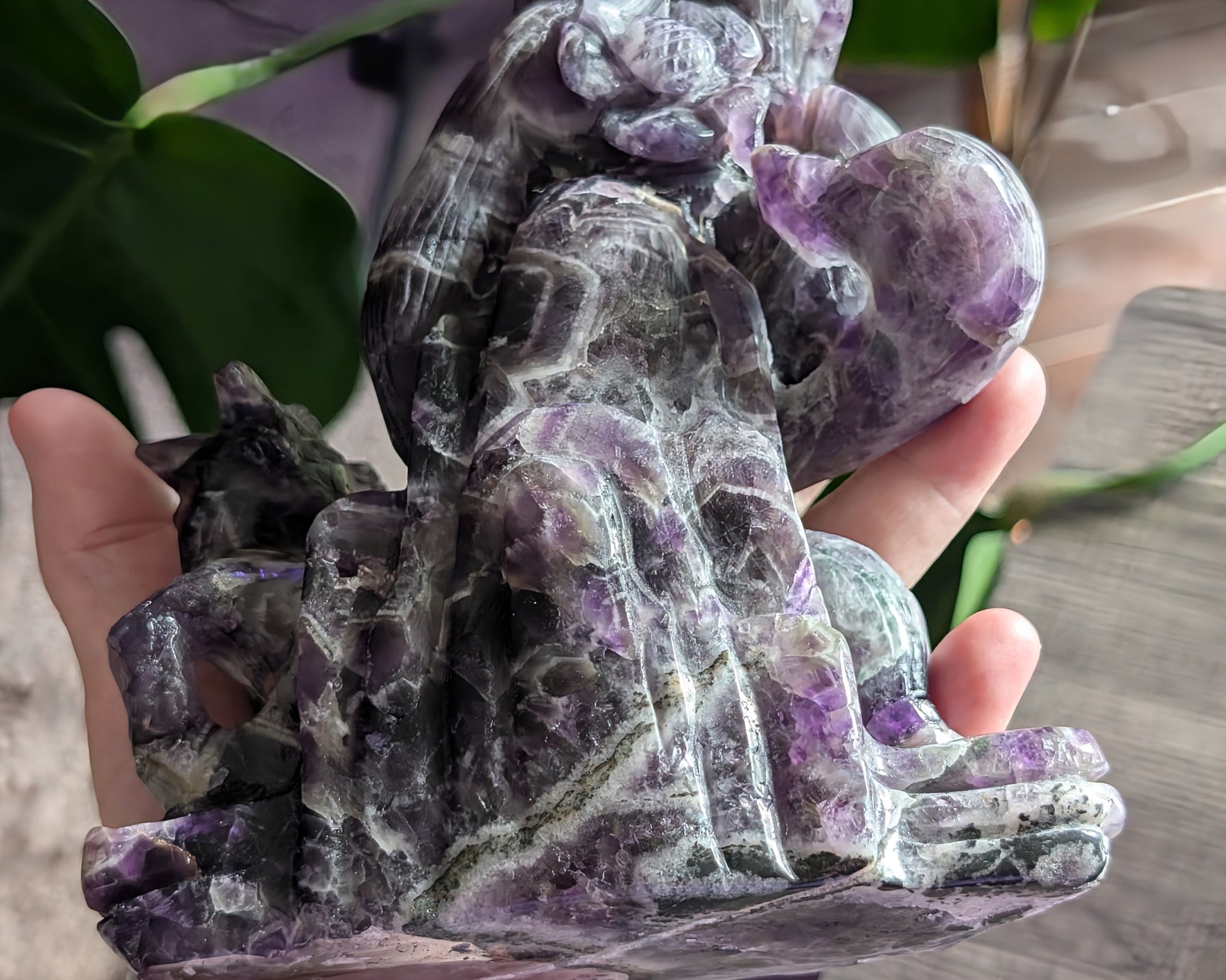 Dream Amethyst Nine Tailed Fox Figurine