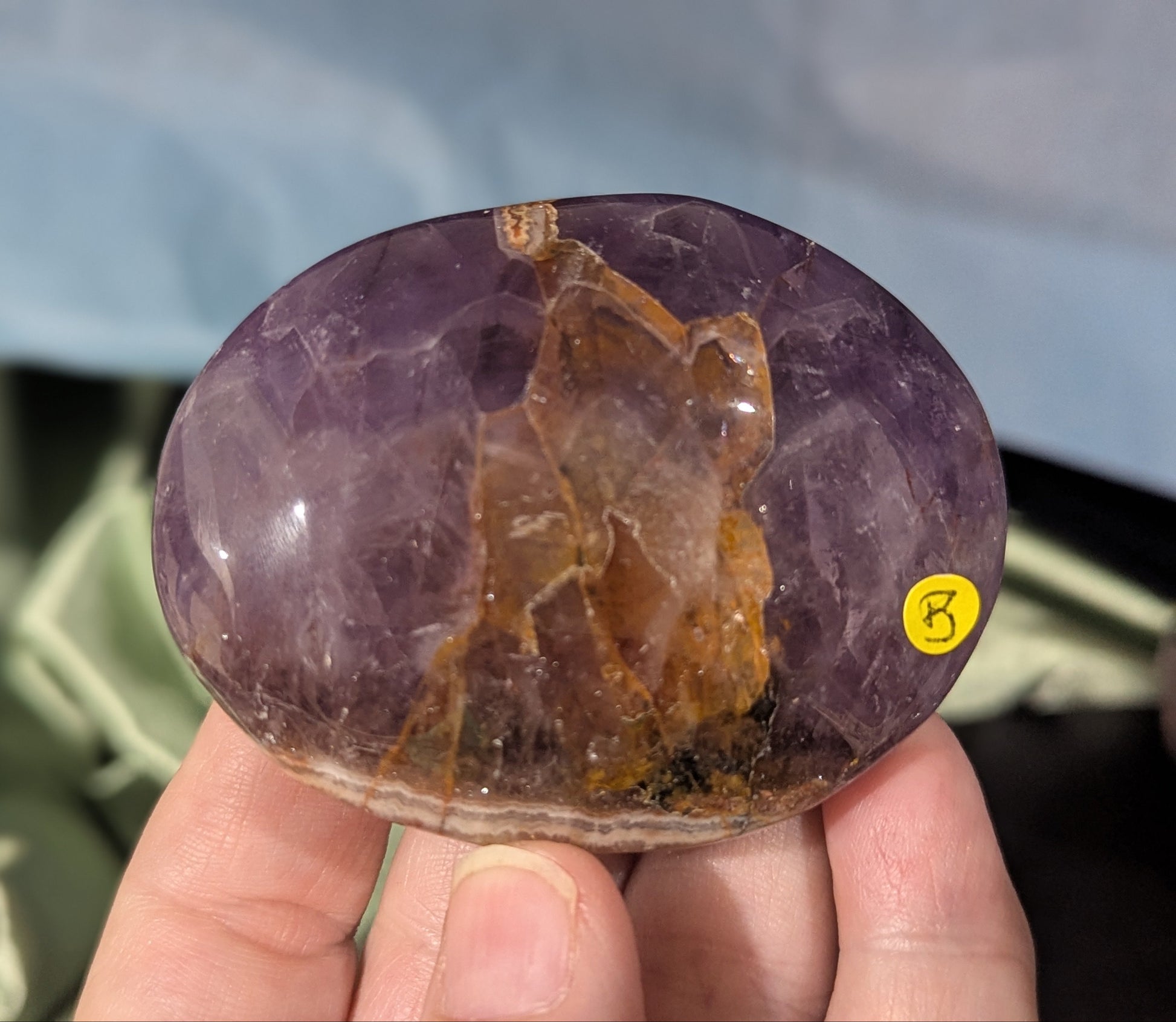 Dream Amethyst Palm Stone