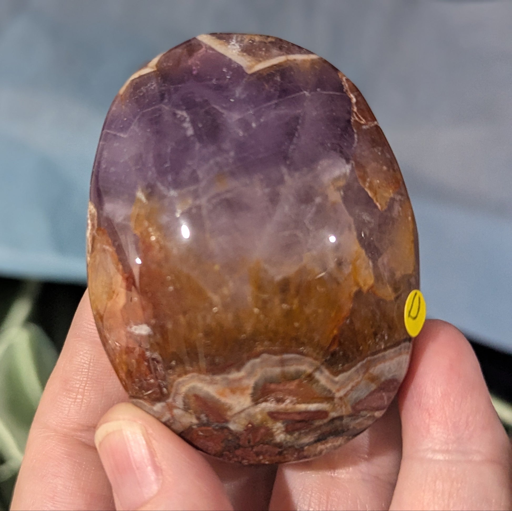 Dream Amethyst Palm Stone