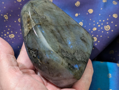 Flashy Blue Labradorite Freeform