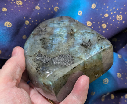 Flashy Blue Labradorite Freeform