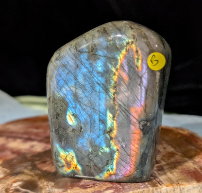 Flashy Labradorite Freeform