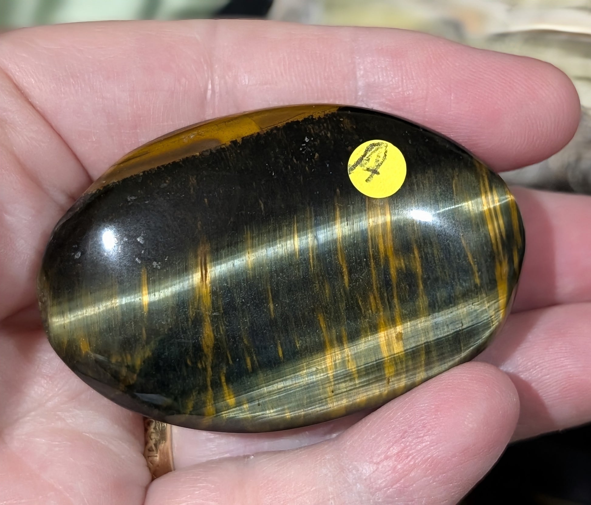 Flashy Tiger Eye Palm Stone