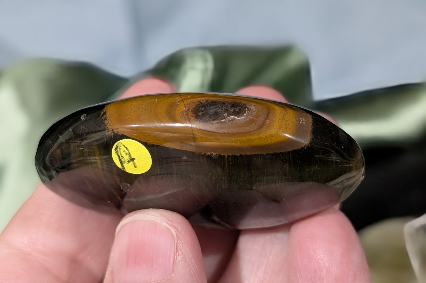Flashy Tiger Eye Palm Stone