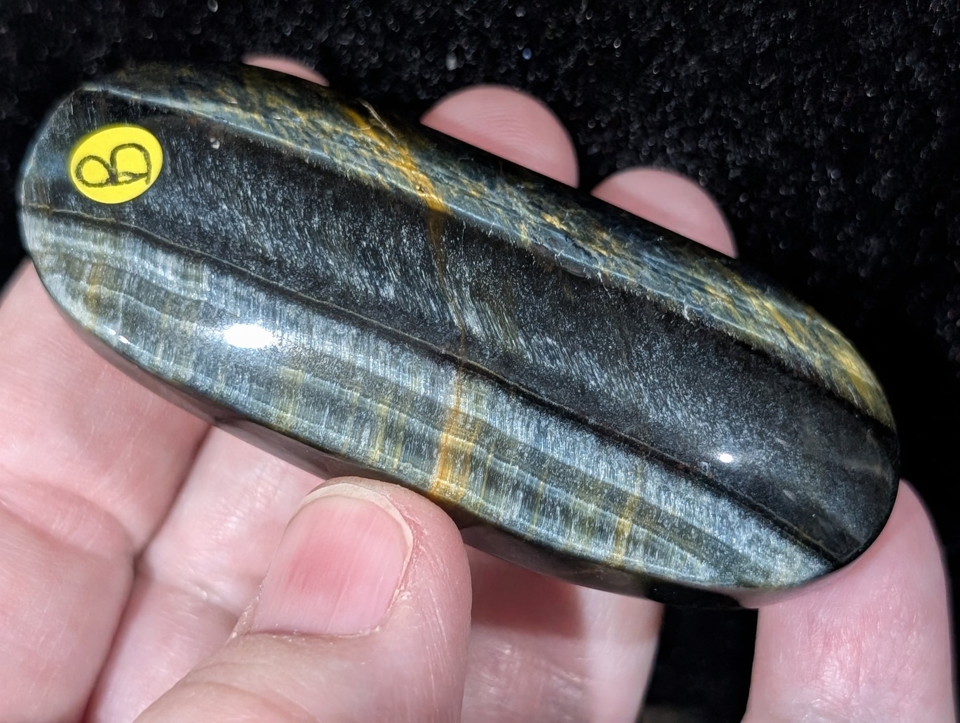 Flashy Tiger Eye Palm Stone