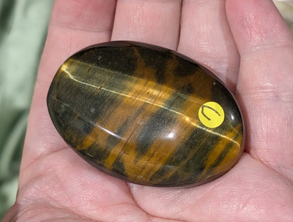 Flashy Tiger Eye Palm Stone