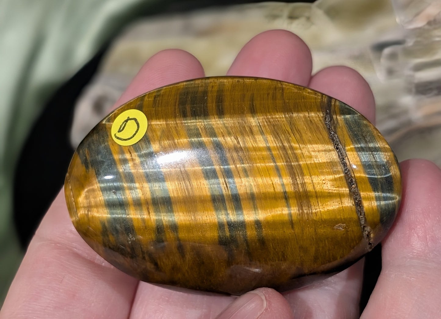 Flashy Tiger Eye Palm Stone