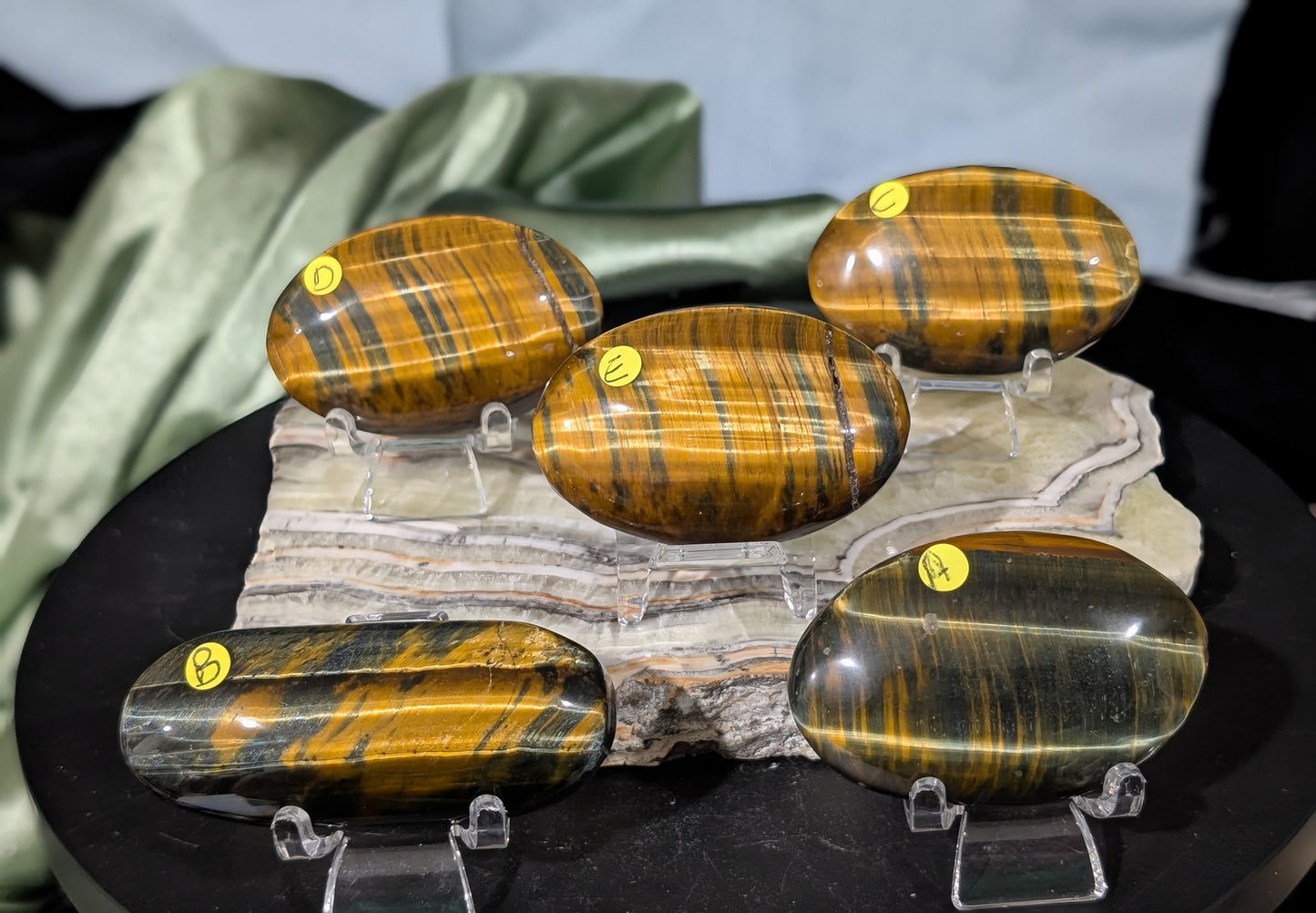 Flashy Tiger Eye Palm Stones
