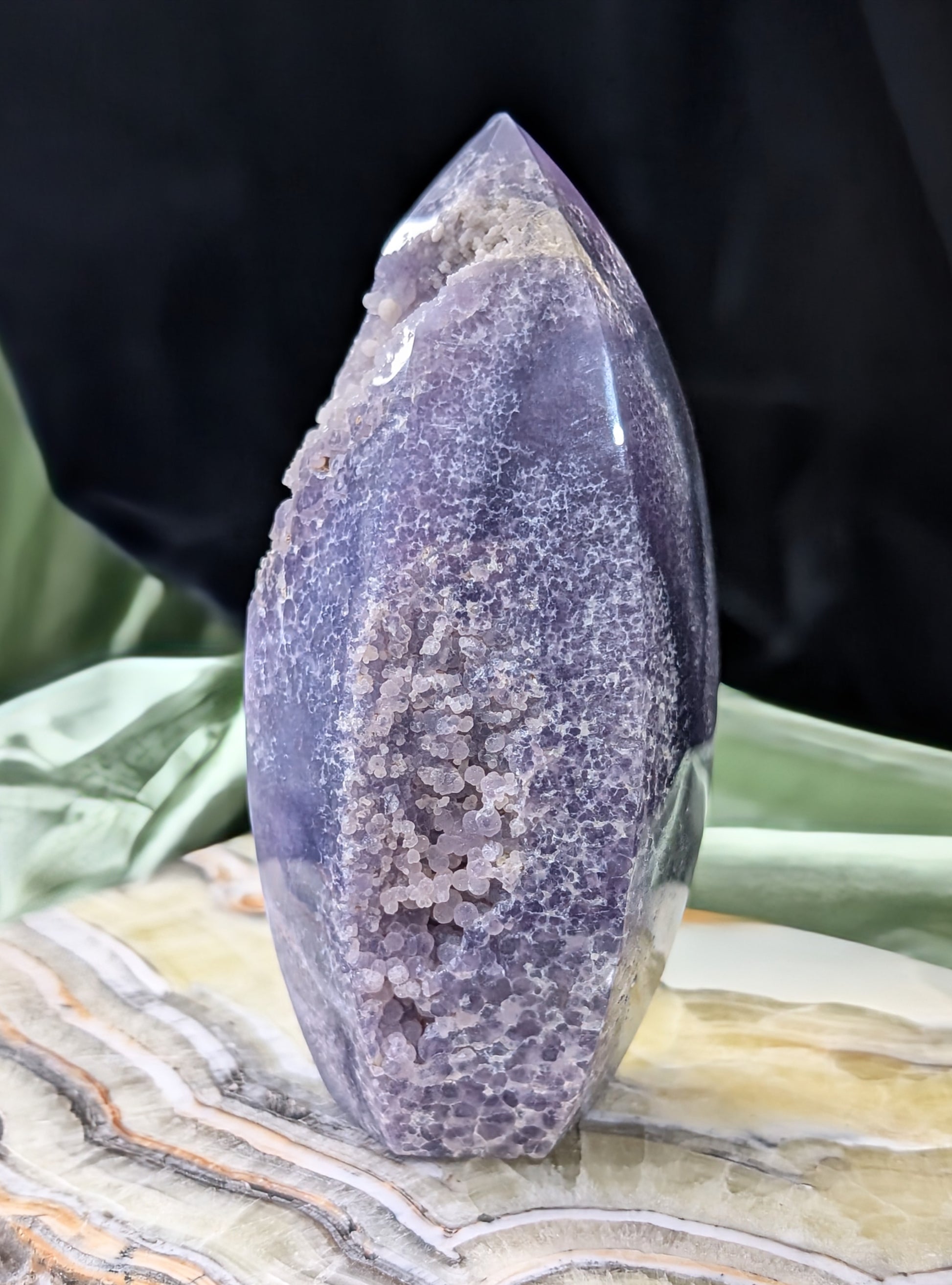 Grape Agate Spear Point Flame