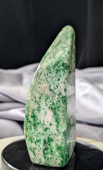 Green Apple Jadeite Freeform