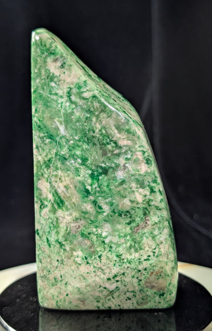 Green Apple Jadeite Freeform